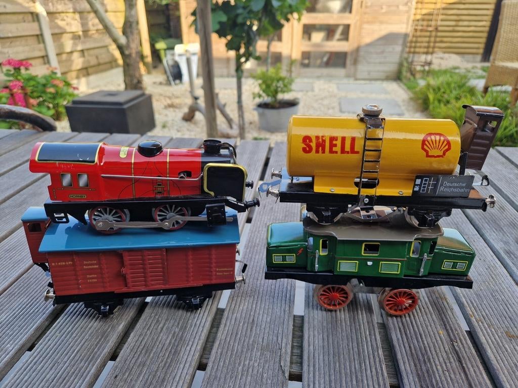 Lot blikken speelgoed treinen Hornby Hachette spoor O, Hobby en Vrije tijd, Modeltreinen | Overige schalen, Ophalen of Verzenden