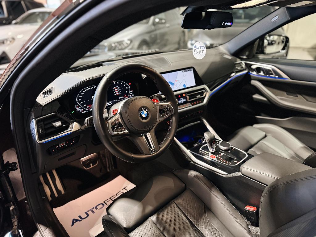 BMW M4 Competition xDrive ‘BMW Individual Damast Rood’, Auto's, Automaat, 4 zetels, 2993 cc, USB