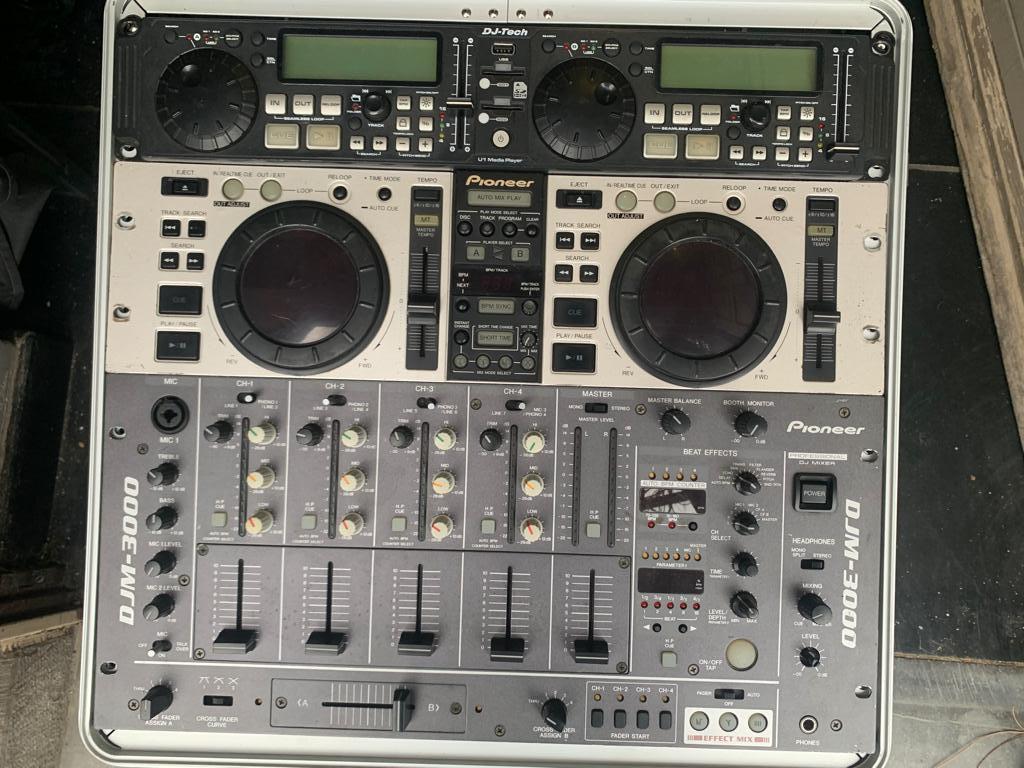 PIONEER table mix DJM 3000+2cd+dj tech double usb/sd+flight, Enlèvement ou Envoi, DJ-Set, Pioneer