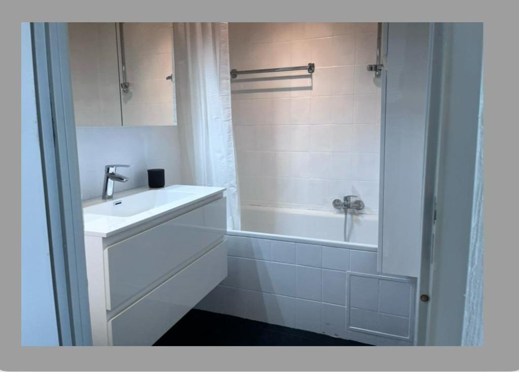Te huur Studio Middelkerke met uitzicht op zee 4 personen., Antwerpen of Vlaanderen, Appartement, Internet, Aan zee