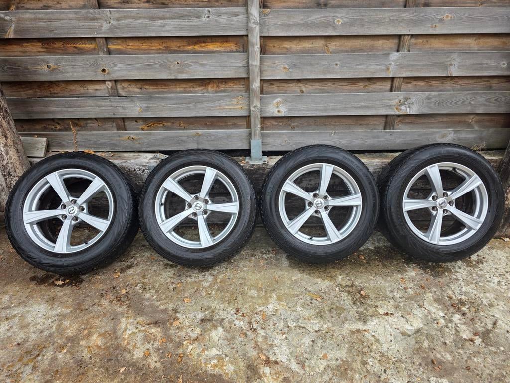 Jantes à 5 rayons d'origine Volvo XC90 de 18 pouces avec pne, Autos : Pièces & Accessoires, Pneus & Jantes, Enlèvement, 18 pouces