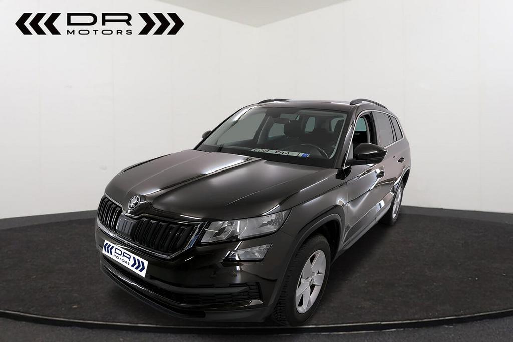 Skoda Kodiaq 2.0 CRTDI STYLE DSG - NAVI - 7 PLAATSEN - APPL, Auto's, Skoda, Zwart, 4 cilinders, 0 kg, Bedrijf