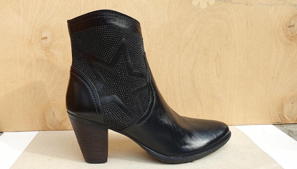 Bottine Tamaris en cuir pointure 36, Tamaris, Enlèvement, Boots et Botinnes, Noir