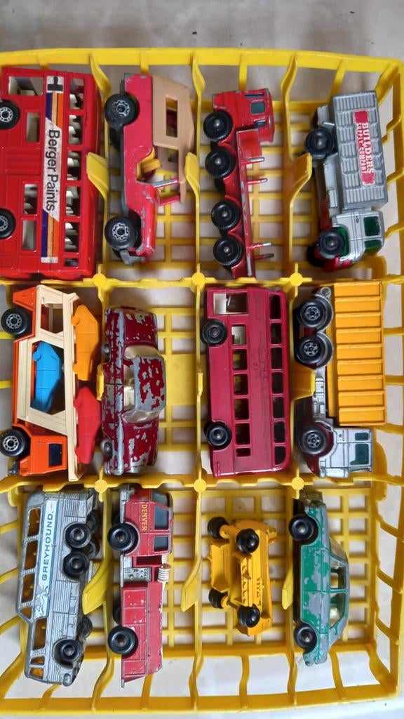 Lot 12 matchbox vintage bus, mercedes, truck, MG, jeep..., Enlèvement ou Envoi, Utilisé