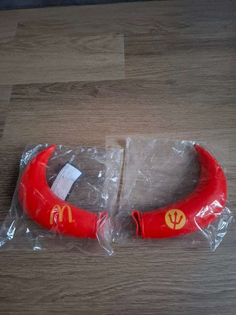 Supporter Diables rouges : cornes pour voiture, Sport en Fitness, Voetbal, Ophalen of Verzenden, Nieuw, Clubaccessoires