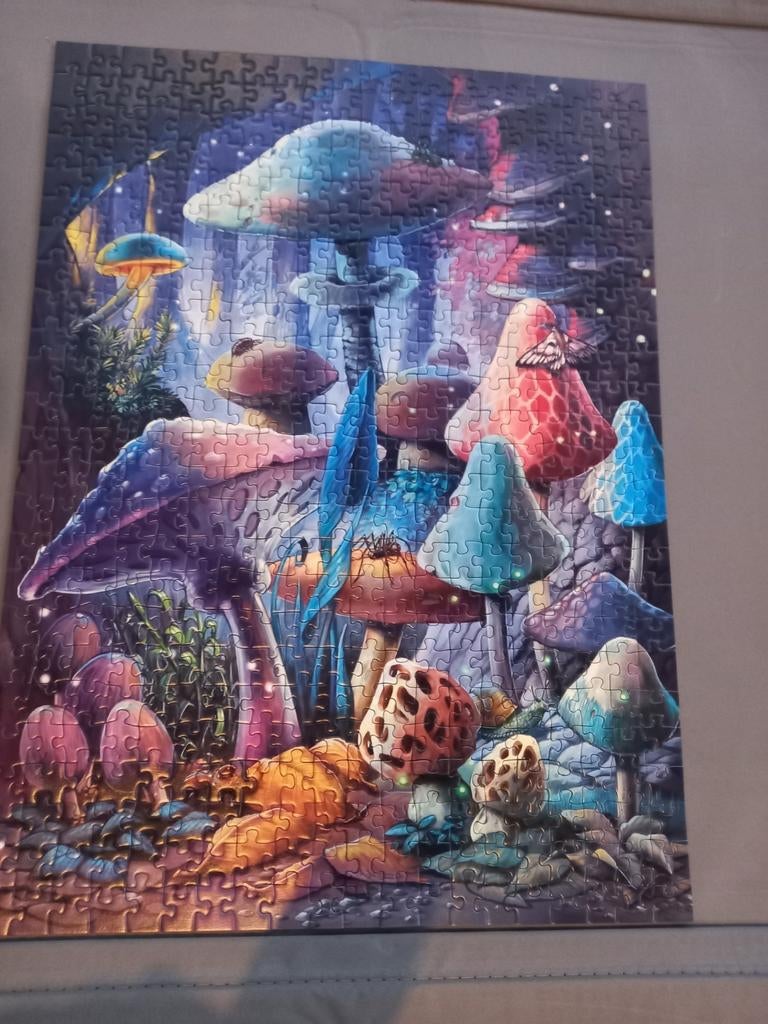 New-Puzzel Ravensburger 500 stuks glow in the dark-volledig, Enlèvement ou Envoi, 500 à 1500 pièces, Comme neuf, Puzzle