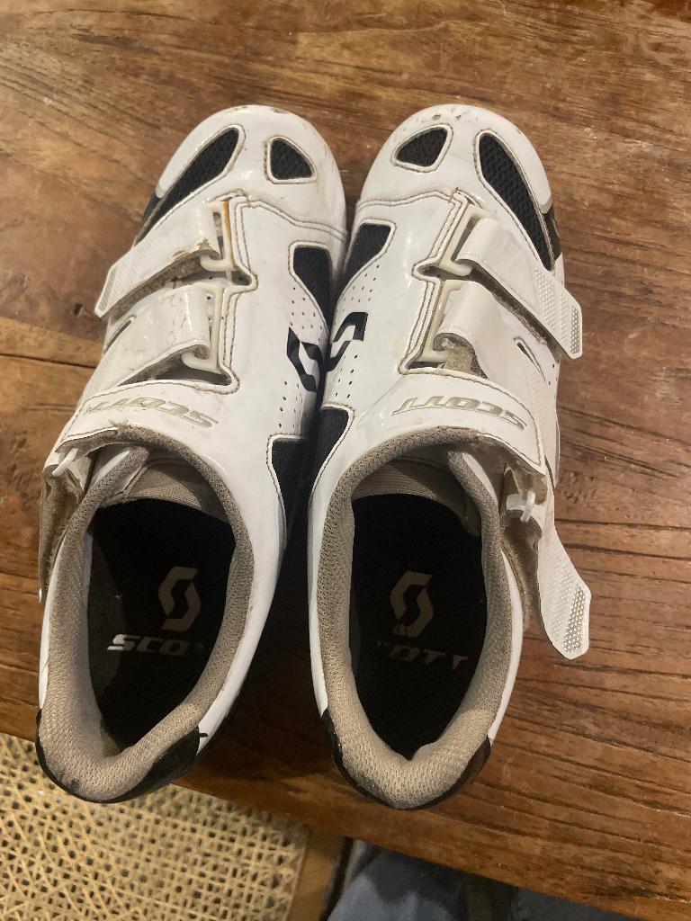 Chaussures de cyclisme, Envoi, Utilisé, Chaussures