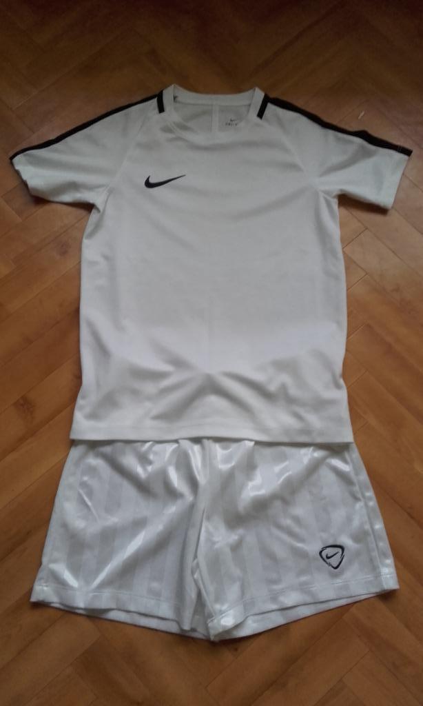 Ensemble Nike, Ophalen, Gebruikt, Setje, Nike