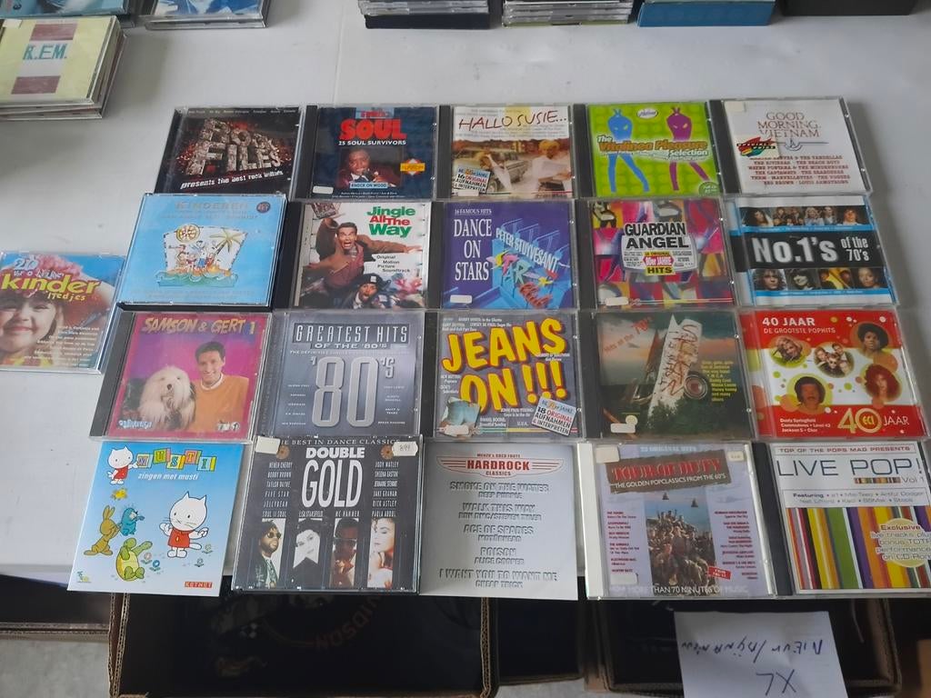 Kinder en pop cd's, Ophalen