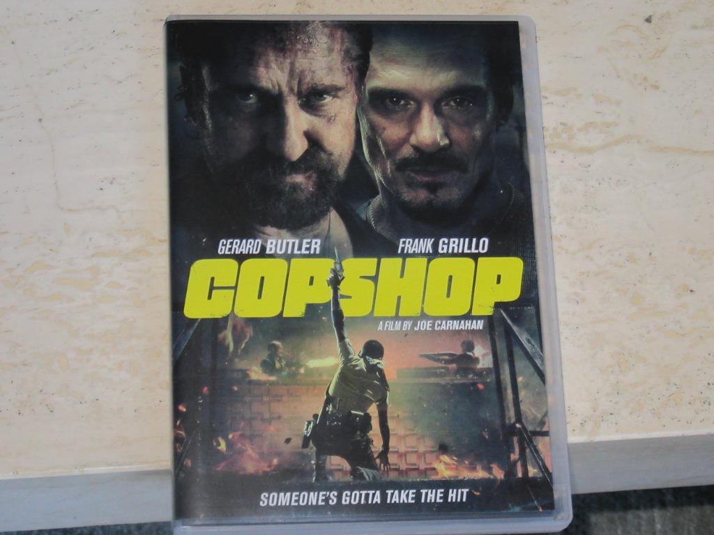 Copshop met Gerard Butler, À partir de 16 ans, Enlèvement ou Envoi, Comme neuf, Thriller d'action
