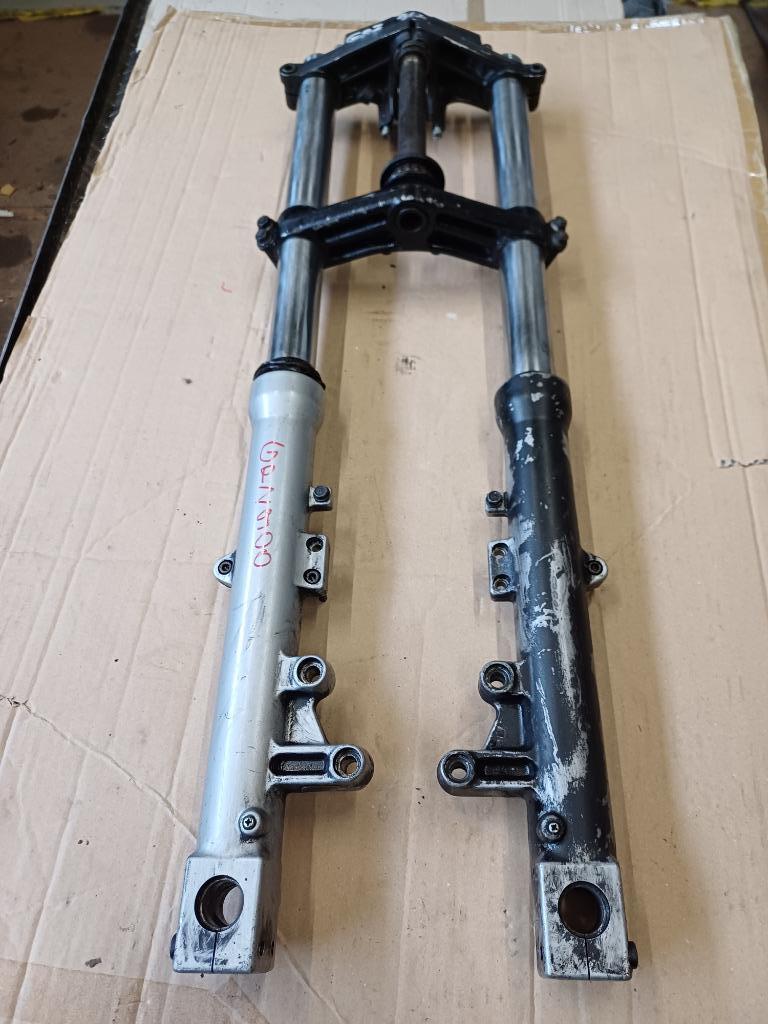 kawasaki gpz 900 voorvork, Motos, Enlèvement ou Envoi, Utilisé