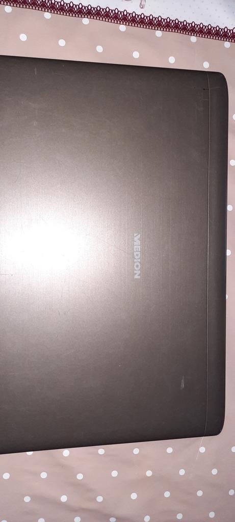 Laptop medion, Computers en Software, Windows Laptops, Ophalen, Zo goed als nieuw
