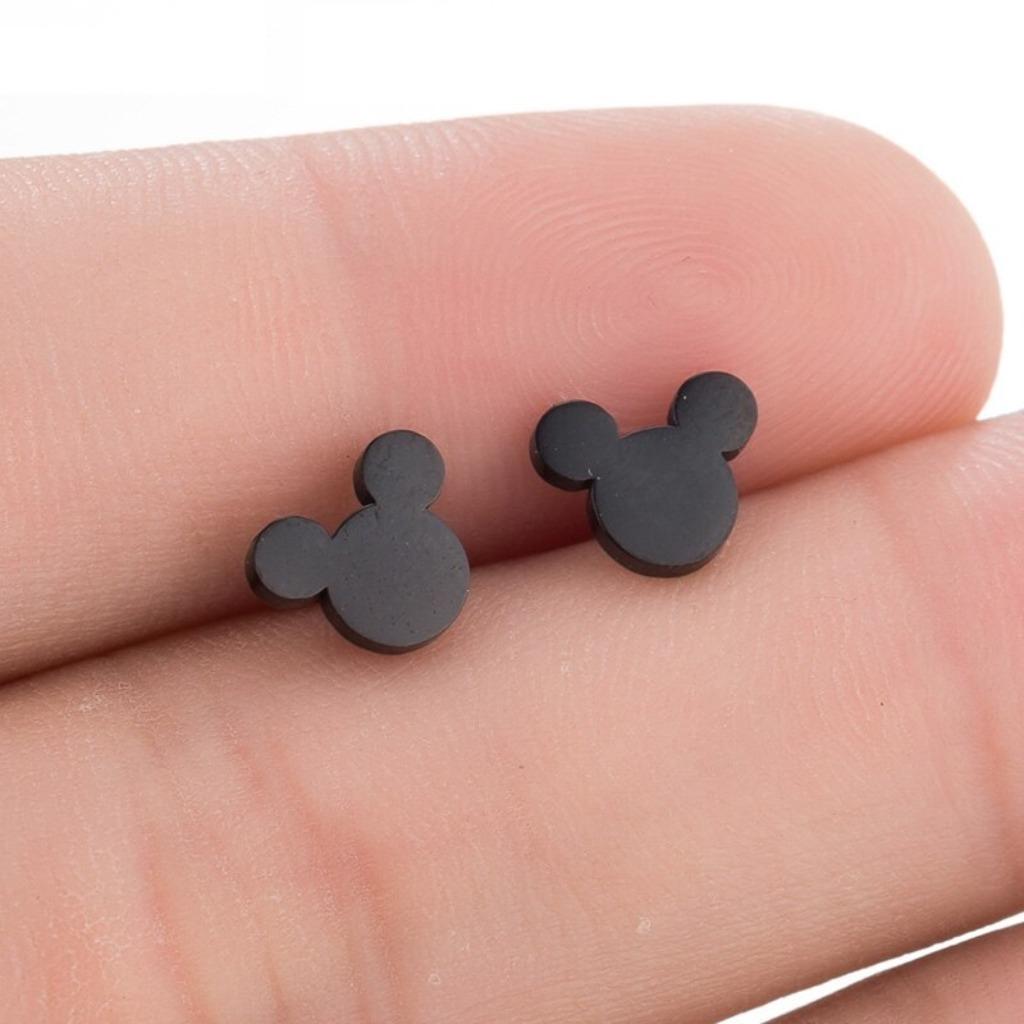 Boucles d'oreilles design Disney Mickey Mouse en acier noir, Bijoux, Sacs & Beauté, Boucles d'oreilles, Enlèvement ou Envoi, Autres matériaux