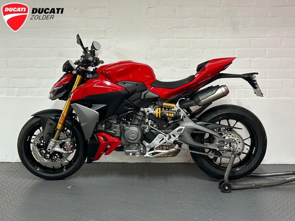 Streetfighter V2s Directiemotor, Motoren, 2 cilinders, Traction Control, 890 cc, Motorrijbewijs A