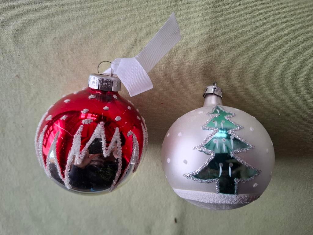 Rood / zilver / groen antieke vintage kerstballen €6 / stuk, Diversen, Ophalen of Verzenden, Zo goed als nieuw