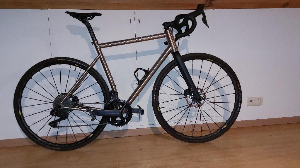 Velo course titane, Autres marques, Comme neuf, Enlèvement, 53 à 57 cm