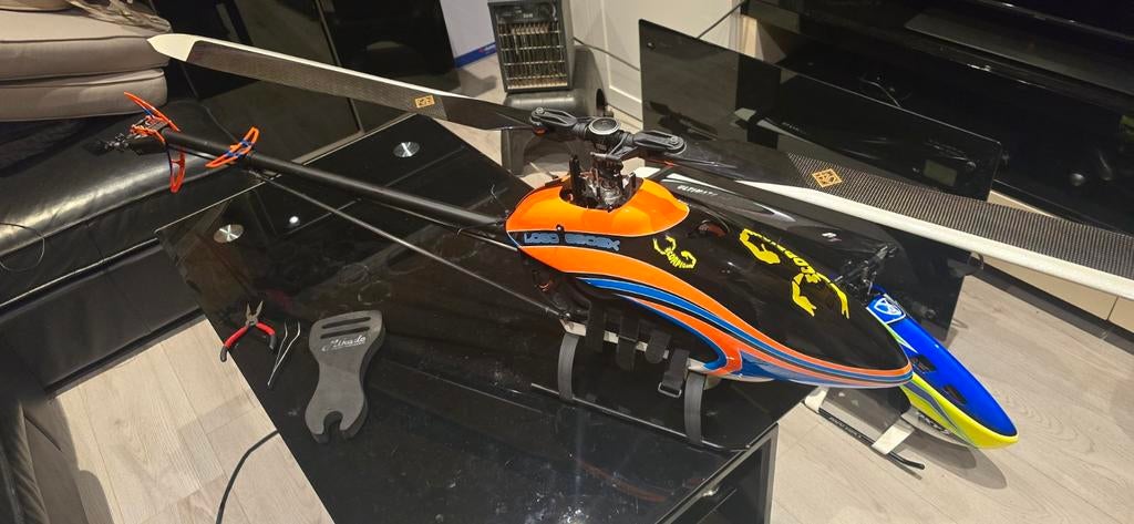 Mikado logo 690sx vliegklaar, RTF (Ready to Fly), Enlèvement, Utilisé, Électro