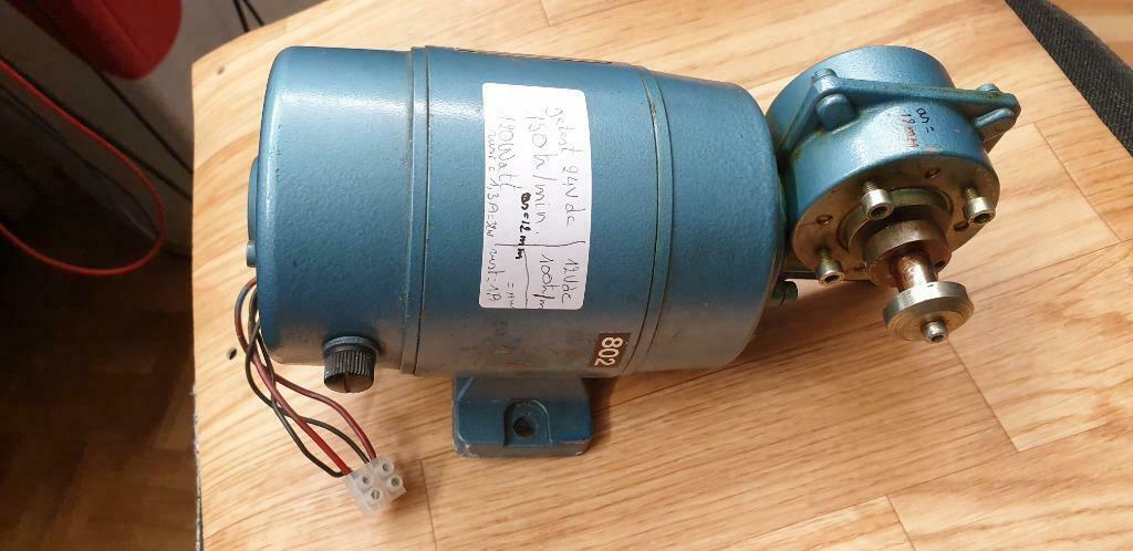 jw0958: motorreductor op 0 tot 24V dc merk: H Knudsen & Sonn, Ophalen of Verzenden, Gebruikt