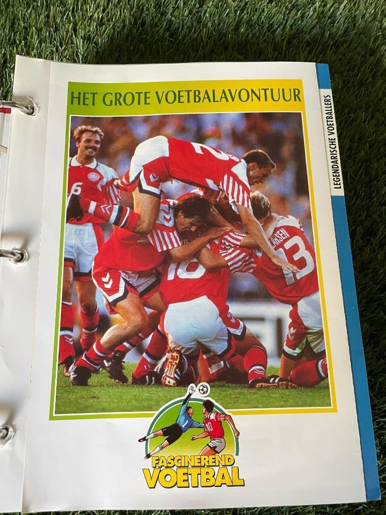 Atlas Voetbal encyclopedie volledige reeks!, Ophalen, Zo goed als nieuw, Overige typen