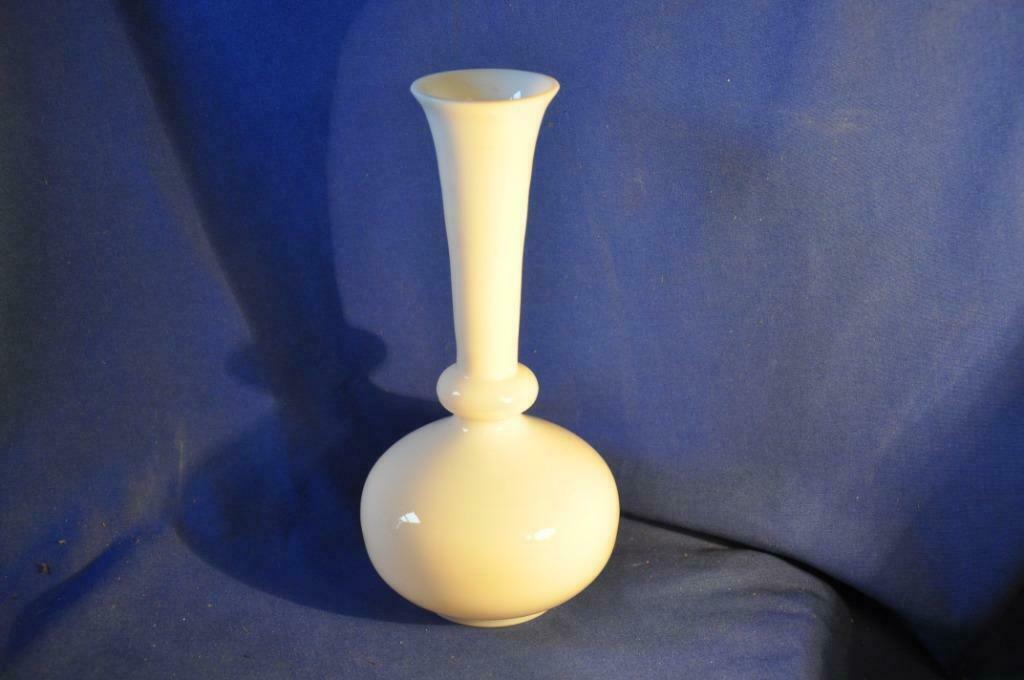 §  vase en opaline blanche, Enlèvement ou Envoi