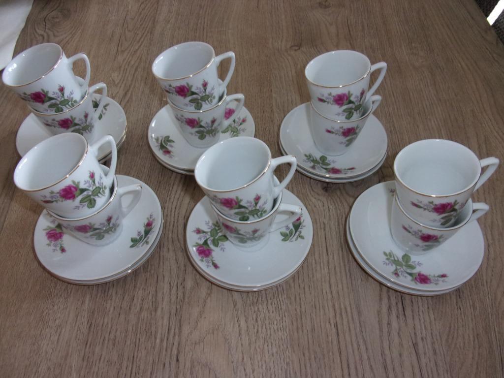 porseleinen koffie- of mokkaset voor 12 personen, Ophalen of Verzenden