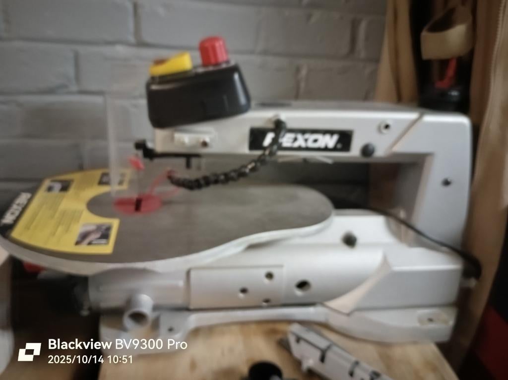 Elektrische figuurzaag, Ophalen, Zo goed als nieuw