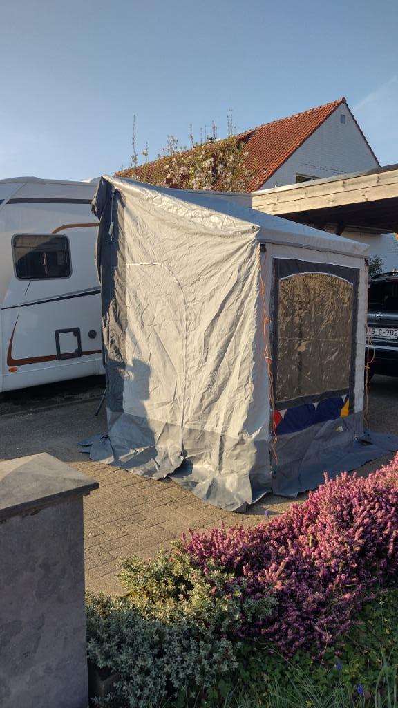 DWT Camper voortent / Wintertent, Caravans en Kamperen, Ophalen, Zo goed als nieuw