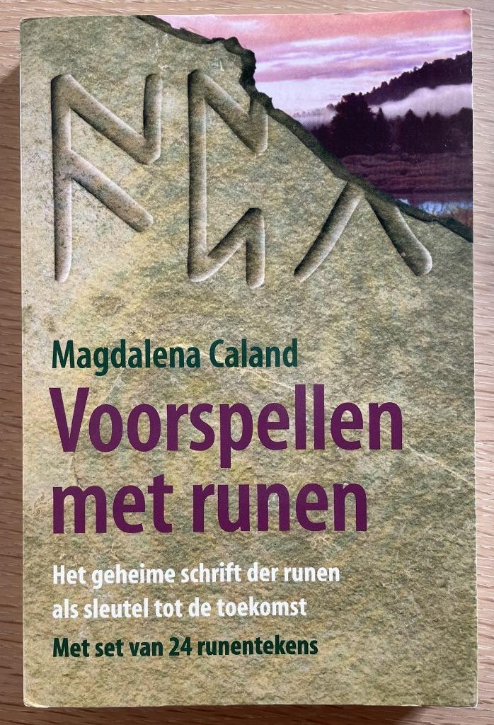 Voorspellen met runen, Boeken, Ophalen of Verzenden