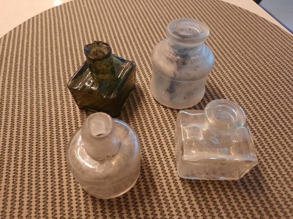 inktpot vier stuks glas vintage, Ophalen of Verzenden