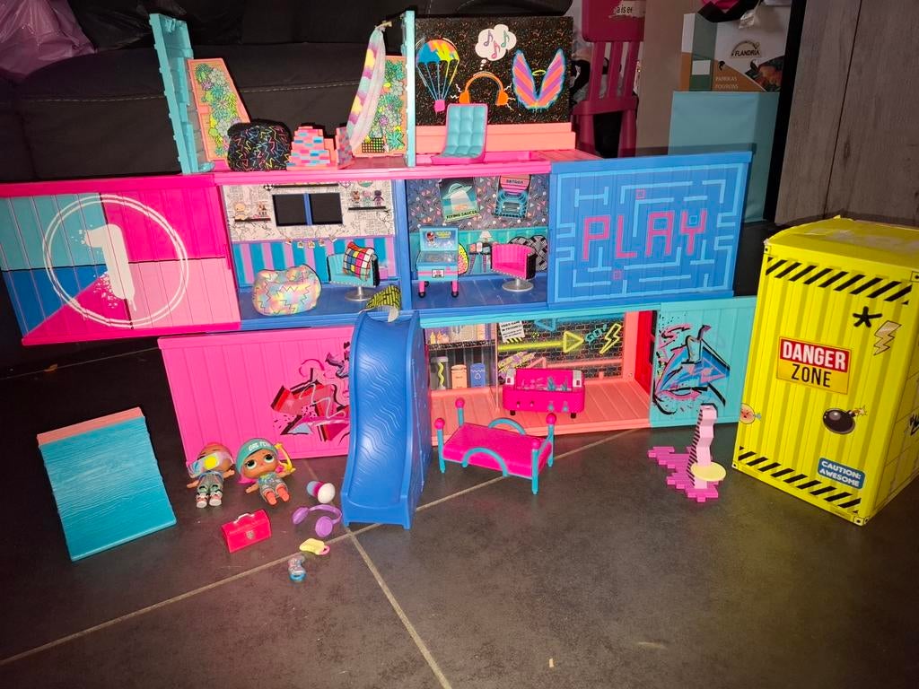 LOL surprise fashion huis, Ophalen