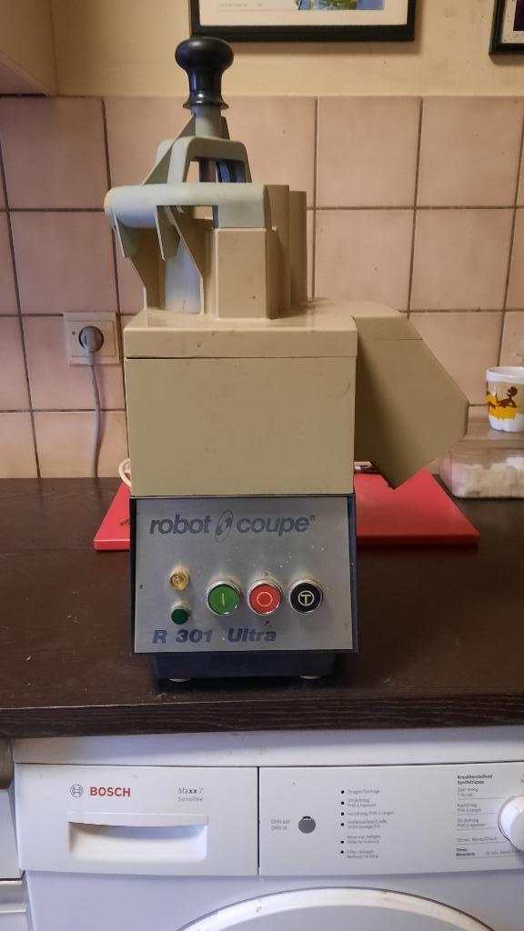 robot coupe r 301 ultra, Enlèvement ou Envoi, Utilisé, Autres types