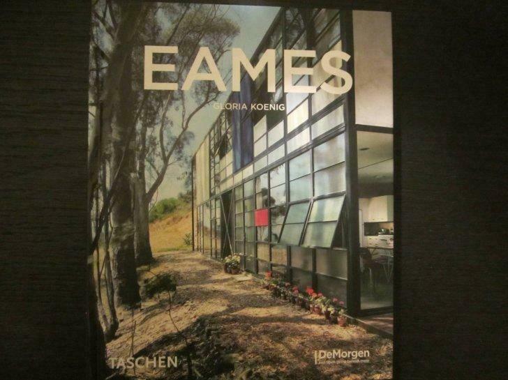 Charles & Ray Eames (Gloria Koenig), Boeken, Kunst en Cultuur | Architectuur, Gelezen, Ophalen of Verzenden