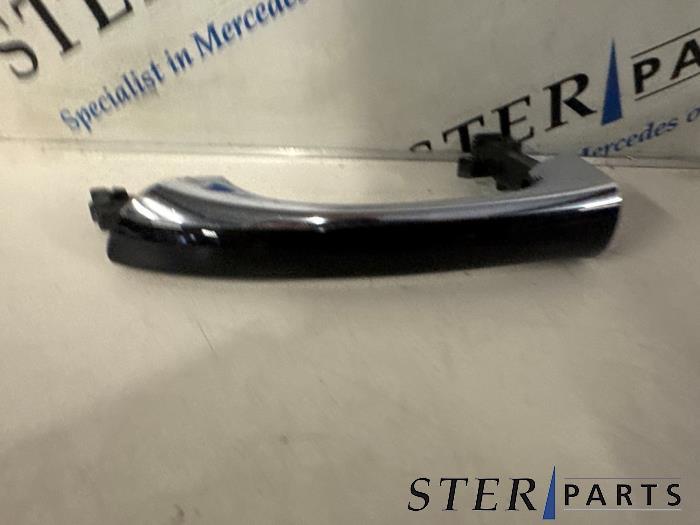 Poignée portière 4portes arrière gauche d'un Mercedes CLS, Autos : Pièces & Accessoires, 3 mois de garantie, Utilisé, -, -