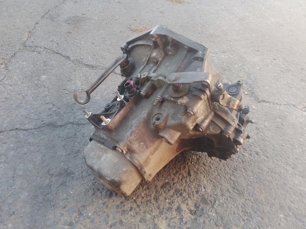 Peugeot 206 1.6i NFU 20CP91 versnellingsbak, Gebruikt, ., Ophalen of Verzenden, Peugeot