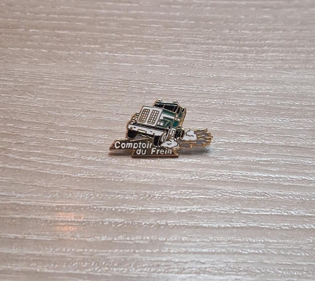 PIN - COMPTOIR DU FREIN - TRUCK - CAMION, Envoi, Utilisé, Transport, Insigne ou Pin's
