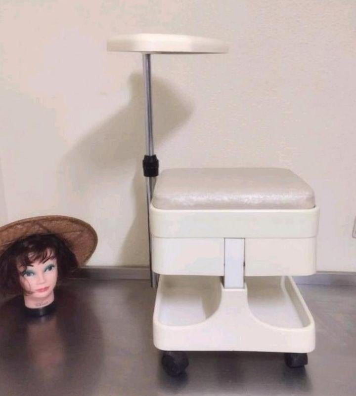 XXe🌻 Belle assise Disponible ✨️ Ce siège manucure où autre, Enlèvement, Utilisé, 120 à 160 cm, 80 à 120 cm