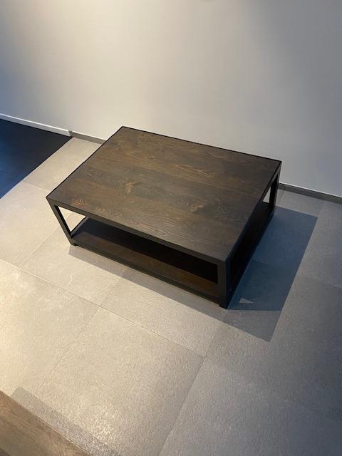 Table basse/table d'appoint en chêne noir, Enlèvement