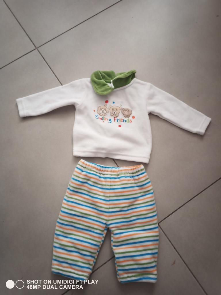 Pyjama C&A, Kinderen en Baby's, Babykleding | Maat 56, Nacht- of Onderkleding, C&A, Jongetje of Meisje, Ophalen of Verzenden
