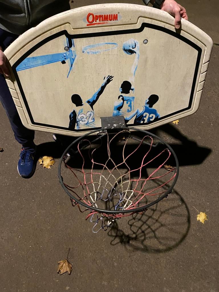 Ring de basket, Enlèvement, Utilisé