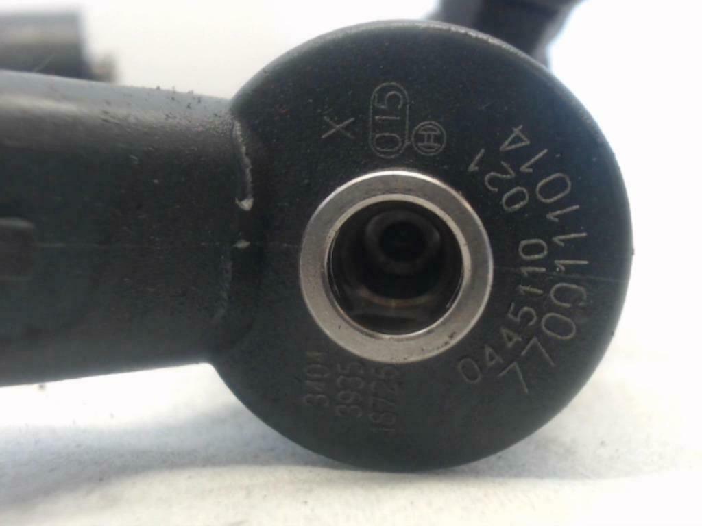 injecteur  0445110021 trafic vivaro, Auto-onderdelen, Motor en Toebehoren, Opel, Renault, Gebruikt, Ophalen
