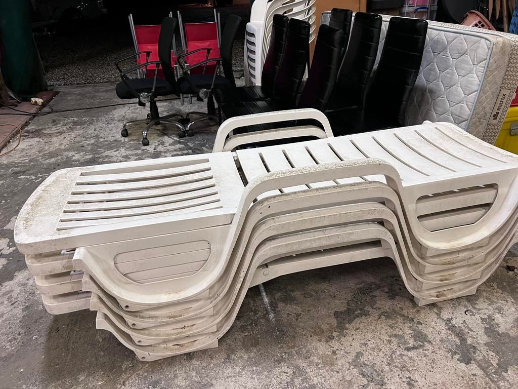 Ligzetels wit pvc (nog 4stuks), Enlèvement, Utilisé, Plastique, Empilable