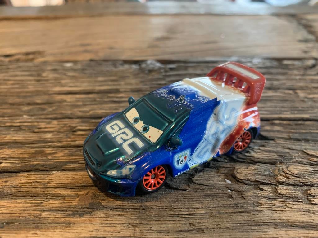 Speelgoedauto Disney Pixar V2809 Mattel GRC cars, Ophalen of Verzenden, Zo goed als nieuw