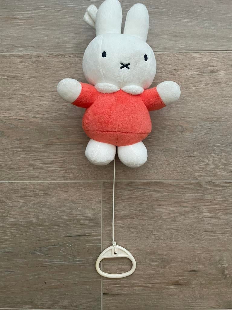 Nijntje knuffel/muziekmobiel, Kinderen en Baby's, Ophalen of Verzenden, Nieuw, Mobiel, Met geluid