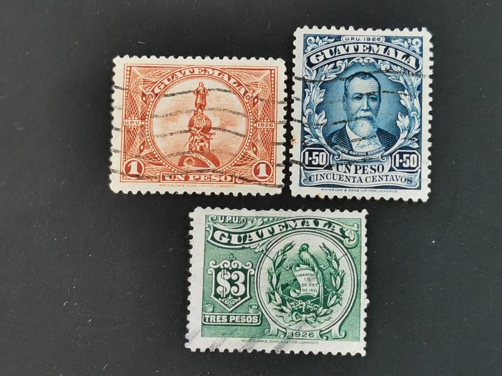 Guatemala 1926 - Colomb, président, oiseau quetzal, Enlèvement ou Envoi, Affranchi, Amérique centrale
