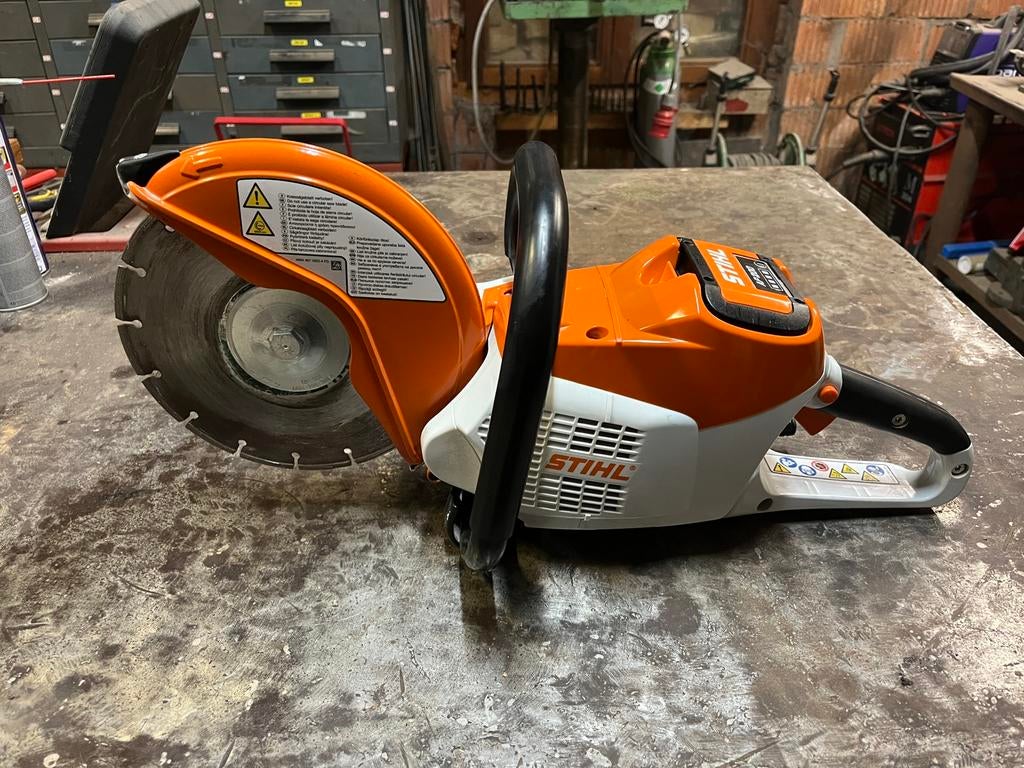 Stihl doorslijper TSA230, Ophalen, Zo goed als nieuw, Rechte handslijpmachine