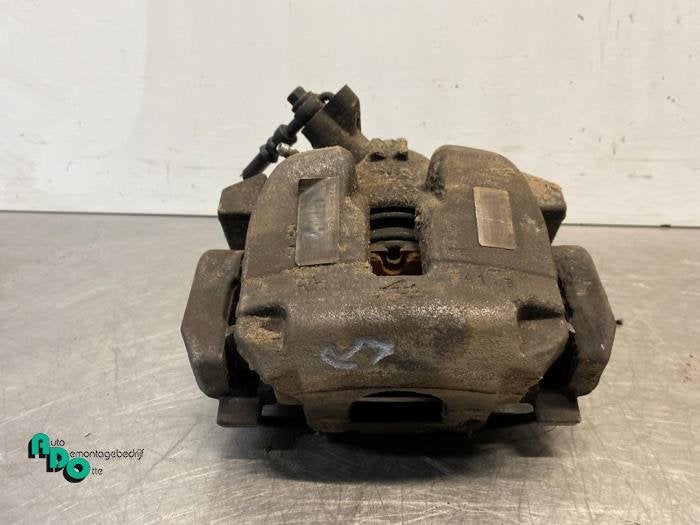 Etrier de frein (pince) avant droit d'un Citroen Berlingo (B, -, 3 mois de garantie, Utilisé, -