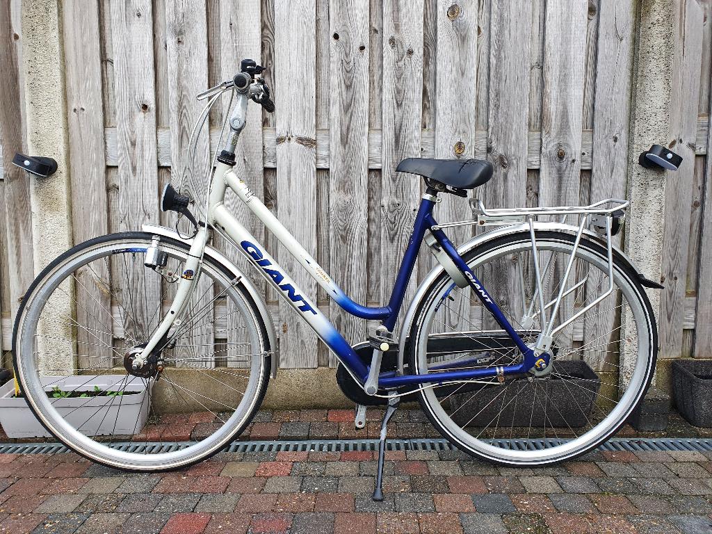 Giant fiets voor kleine volwassene of groter kind, Ophalen, Gebruikt, Giant
