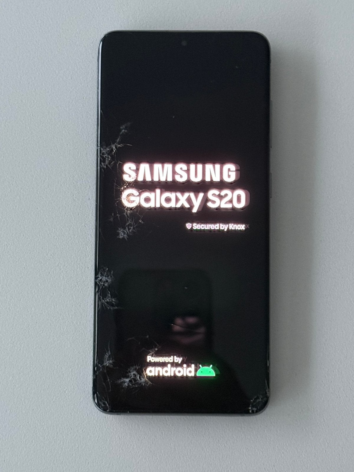 Samsung Galaxy S20 met schade, Télécoms, Galaxy S20, Enlèvement ou Envoi, Utilisé, Sans abonnement