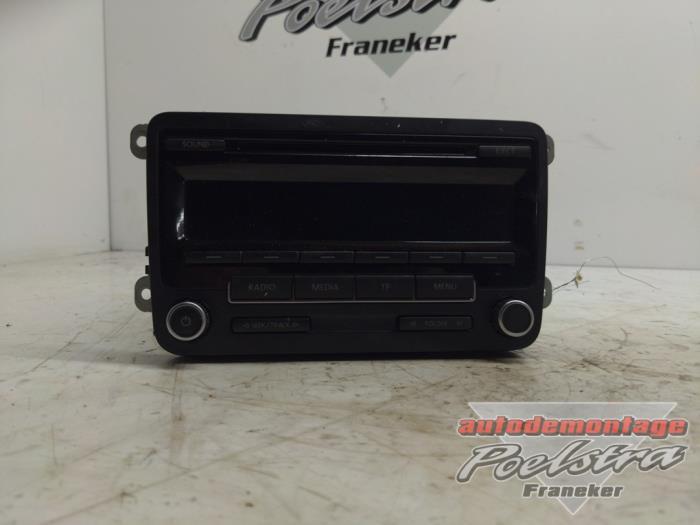 Radio CD Speler van een Volkswagen Caddy, Auto-onderdelen, Gebruikt, -, Volkswagen, -
