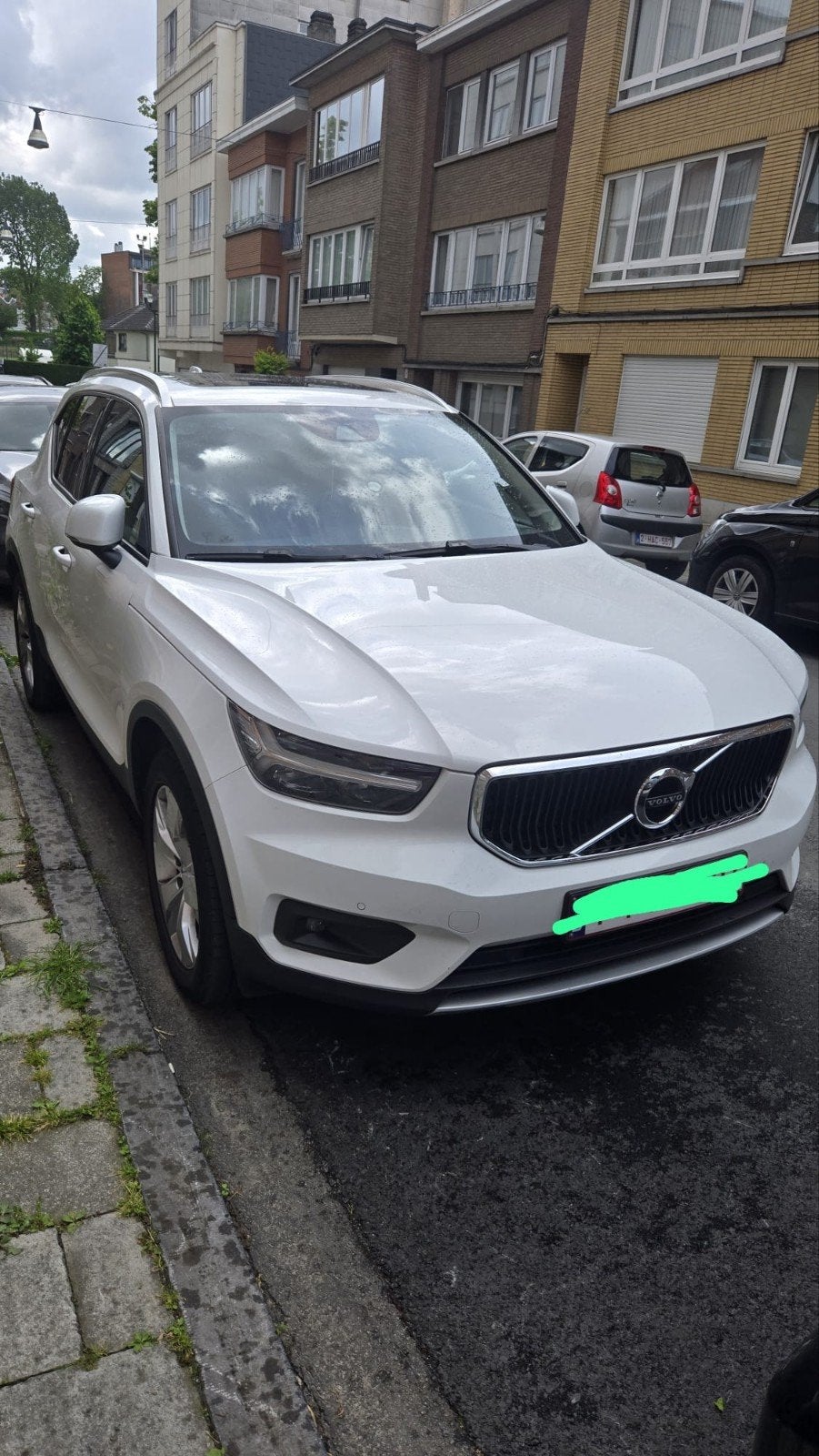Volvo XC40 T2, Achat, Euro 6, Phares entièrement LED, Carnet d'entretien